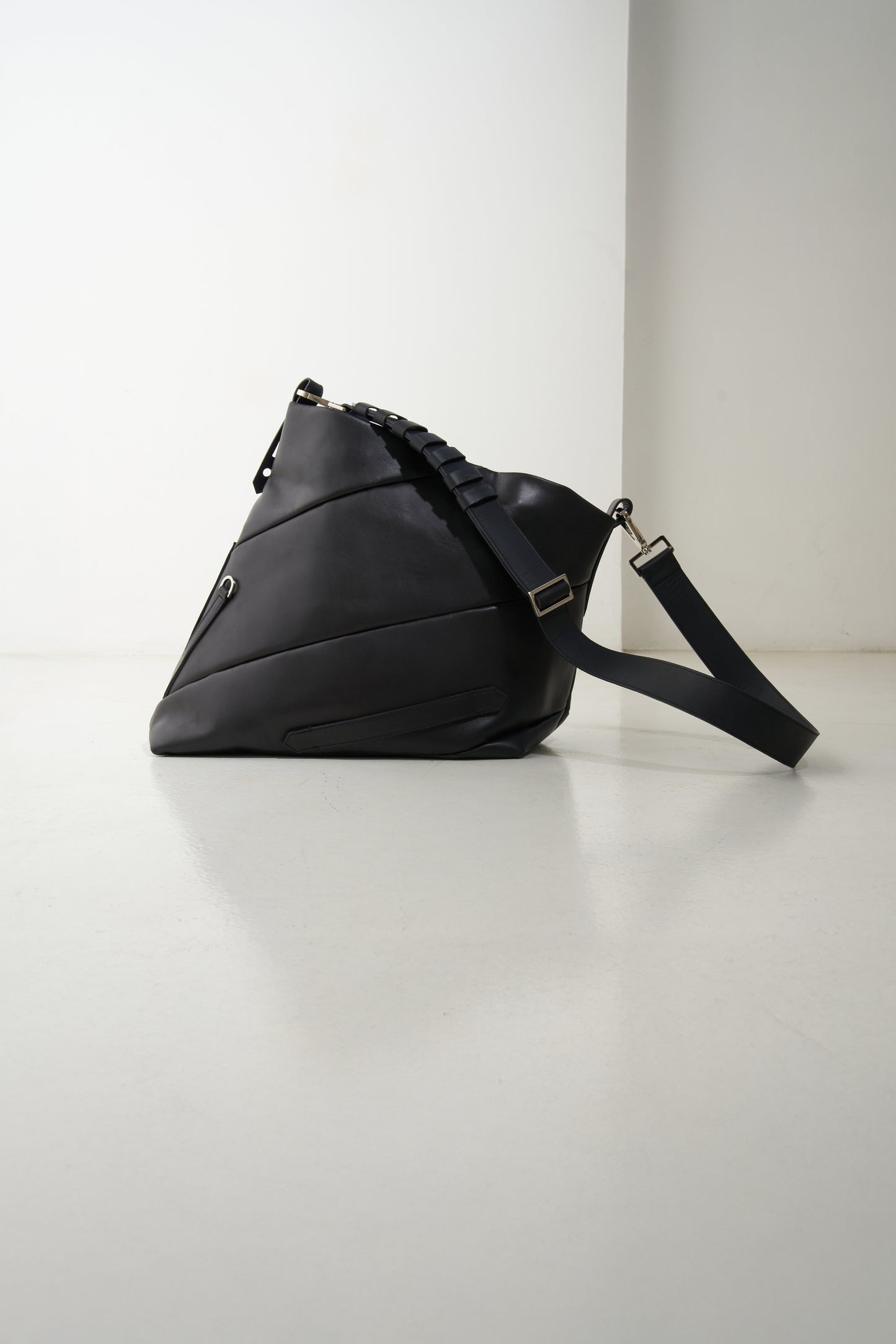 WHITNEY OBLIQUE TOTE