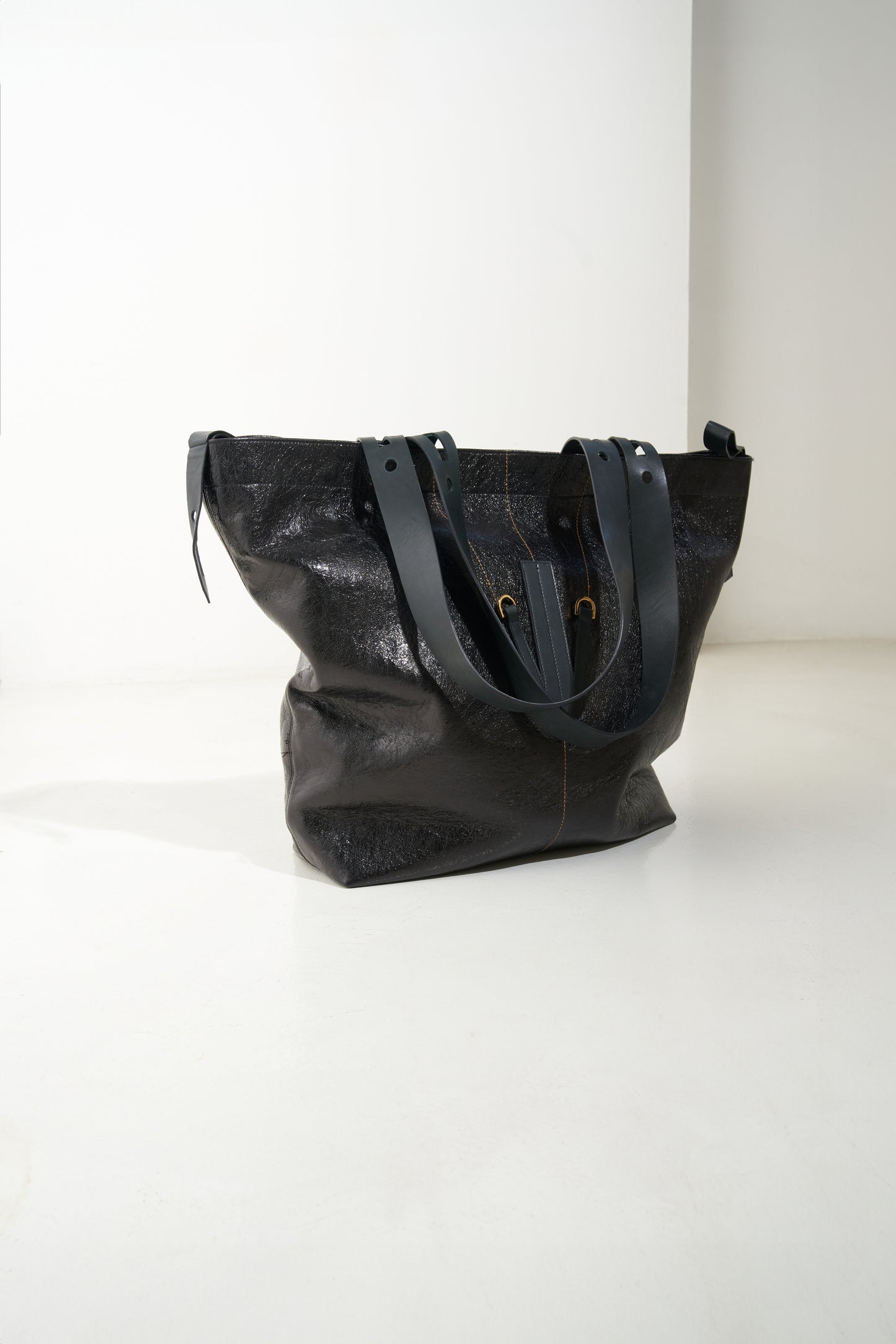 DOMINIQUE TOTE