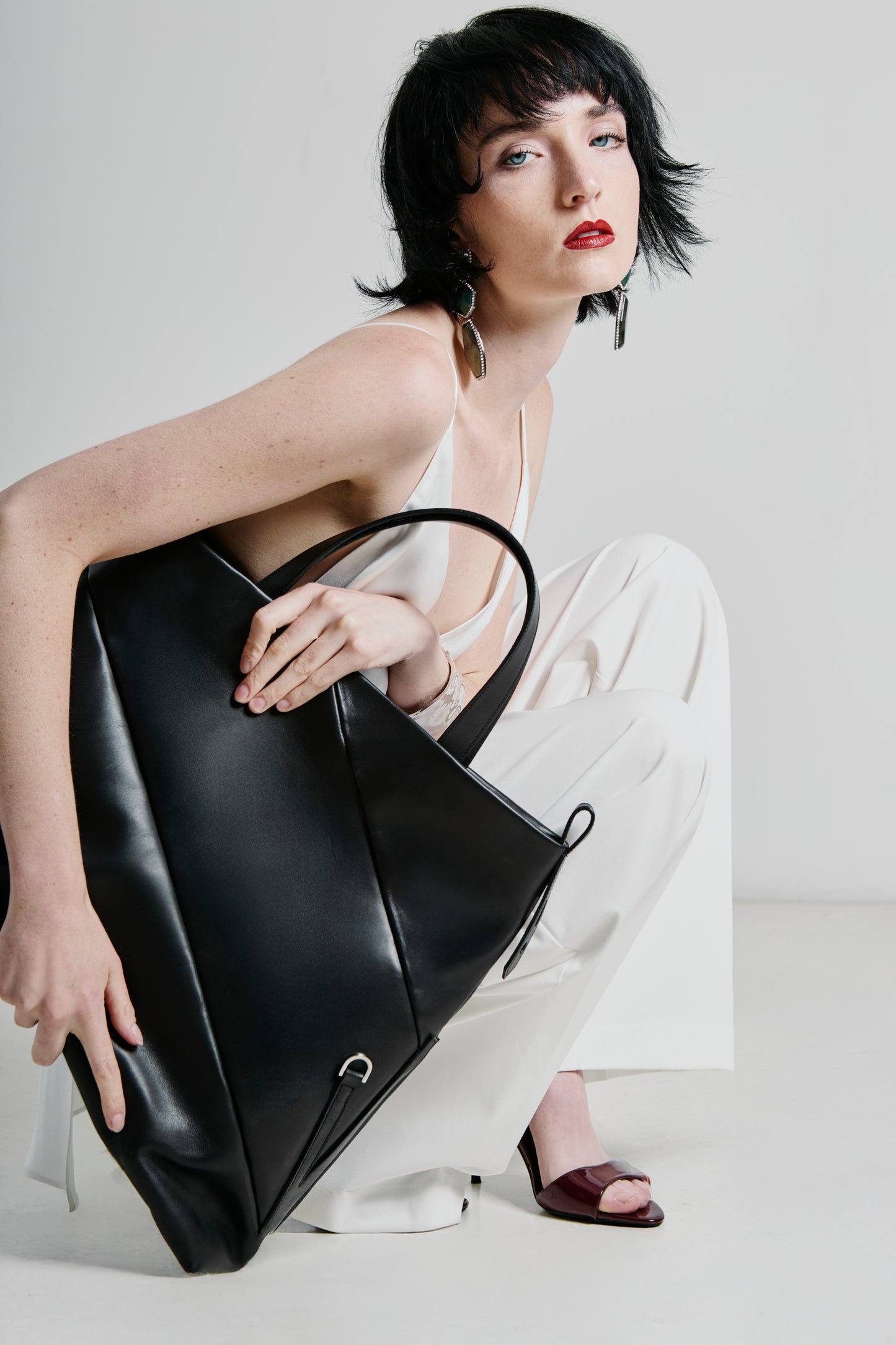 WHITNEY OBLIQUE TOTE